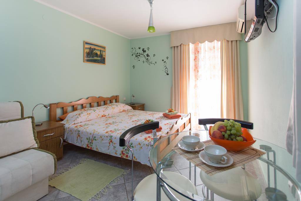 Djurovic Apartments Montenegro Kotor Exterior foto