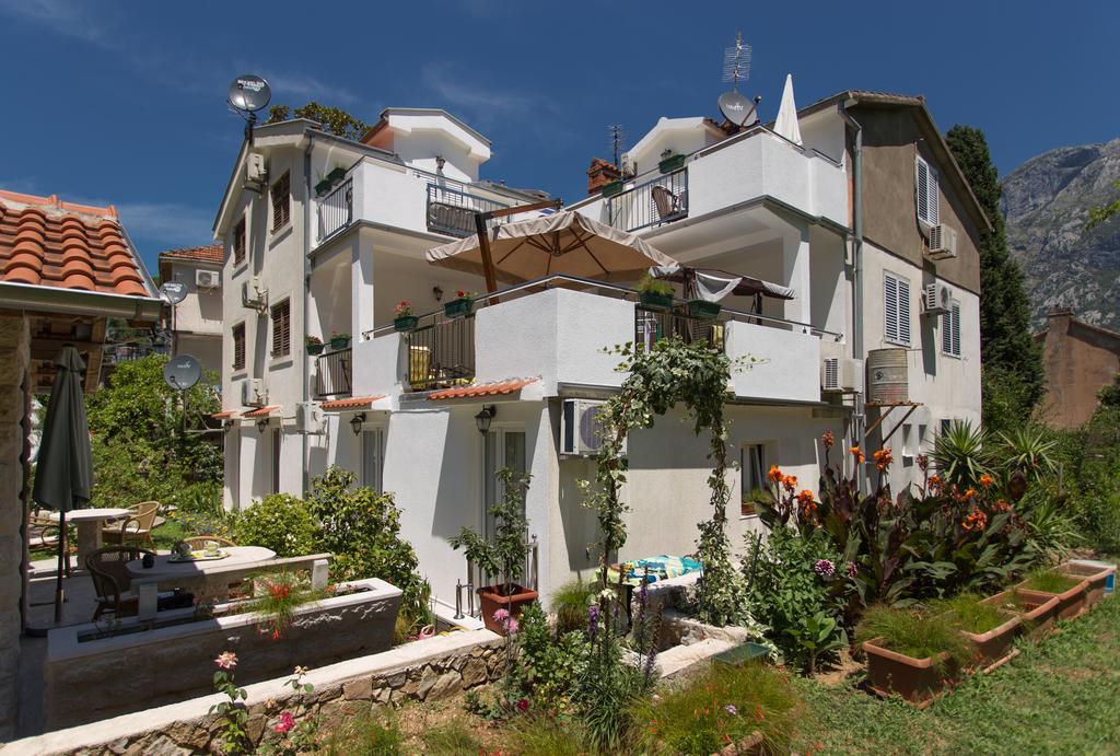 Djurovic Apartments Montenegro Kotor Exterior foto