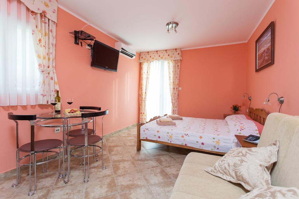 Djurovic Apartments Montenegro Kotor Exterior foto