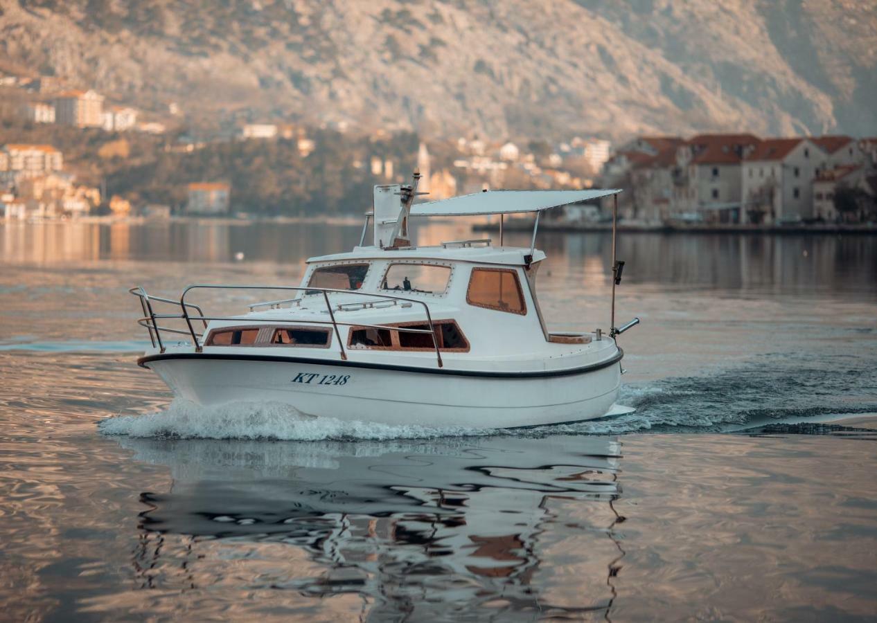 Djurovic Apartments Montenegro Kotor Exterior foto